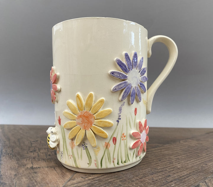 Handcrafted Floral Mug with Bees and Butterflies – Unique Hand-Painted Ceramic Mug 8