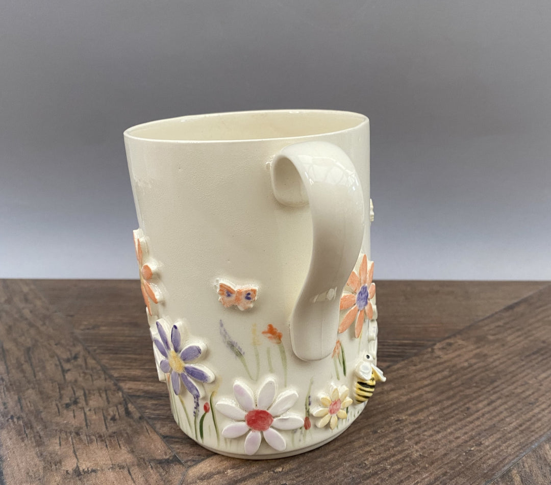 Handcrafted Floral Mug with Bees and Butterflies – Unique Hand-Painted Ceramic Mug 9